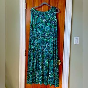 Dress Barn Sleeveless Stretch Rayon Dress. Size 16W